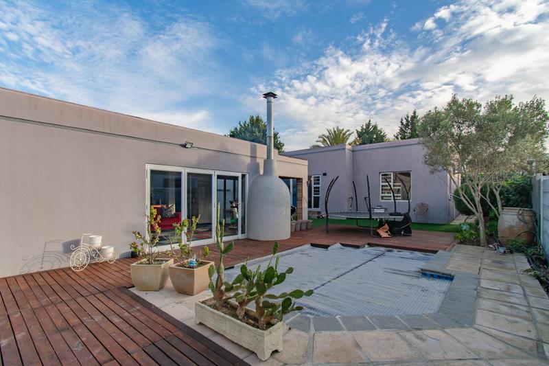 4 Bedroom Property for Sale in D